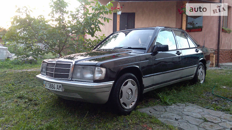 Седан Mercedes-Benz 190 1986 в Ивано-Франковске