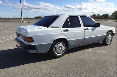 Седан Mercedes-Benz 190 1991 в Львове