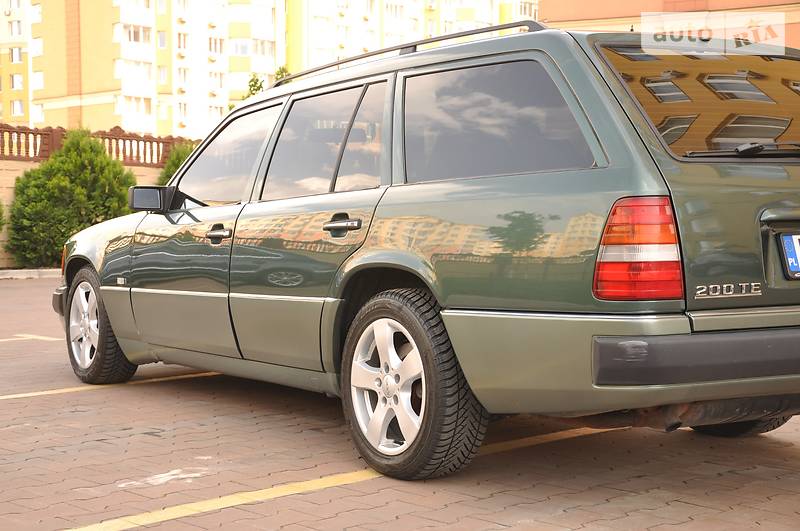 Универсал Mercedes-Benz 190 1991 в Киеве