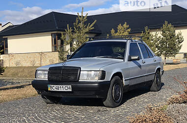 Седан Mercedes-Benz 190 1989 в Жовкве
