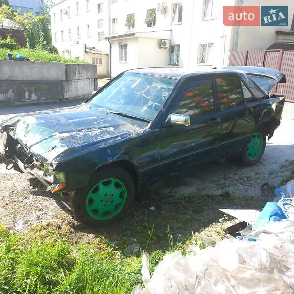 Седан Mercedes-Benz 190 1986 в Киеве