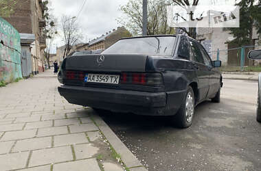 Седан Mercedes-Benz 190 1986 в Львове