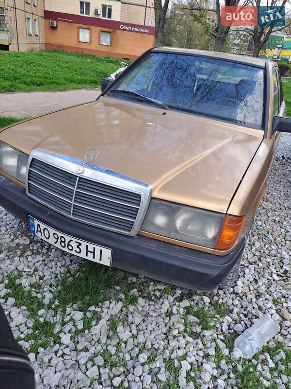 Седан Mercedes-Benz 190 1991 в Ужгороде