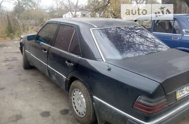 Седан Mercedes-Benz 190 1989 в Вознесенске