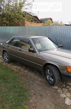 Седан Mercedes-Benz 190 1987 в Івано-Франківську