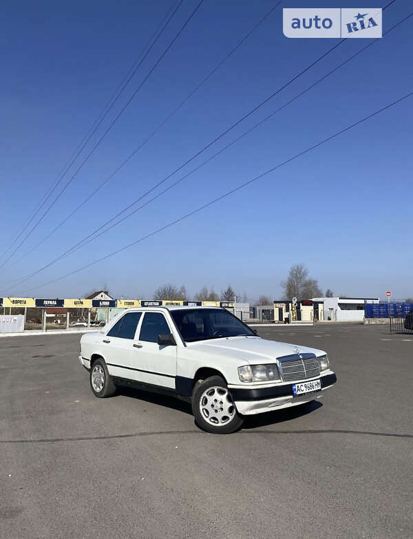 Седан Mercedes-Benz 190 1989 в Луцке