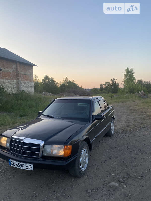 Седан Mercedes-Benz 190 1990 в Черновцах