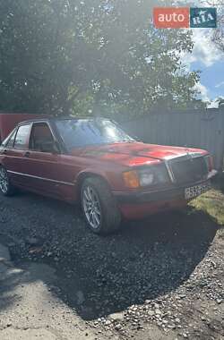 Седан Mercedes-Benz 190 1986 в Лисянці