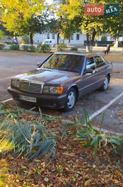 Седан Mercedes-Benz 190 1992 в Хороле