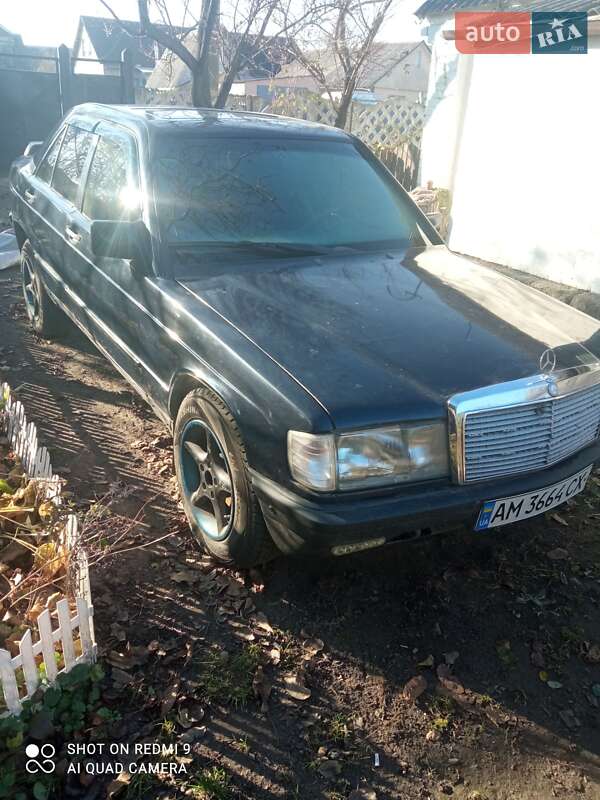 Седан Mercedes-Benz 190 1988 в Радомышле