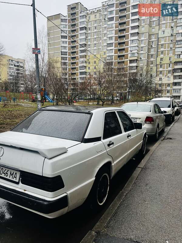 Седан Mercedes-Benz 190 1992 в Києві