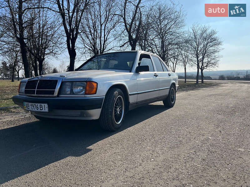 Седан Mercedes-Benz 190 1988 в Краматорську