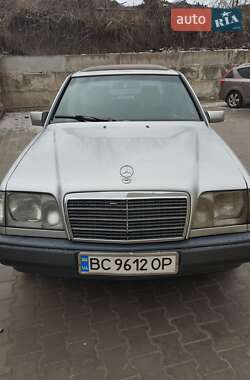 Седан Mercedes-Benz 190 1986 в Тернополе