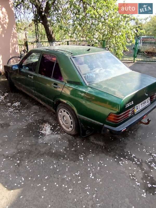 Седан Mercedes-Benz 190 1985 в Ровно