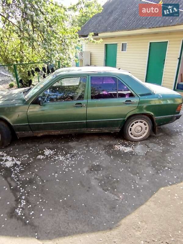 Седан Mercedes-Benz 190 1985 в Ровно