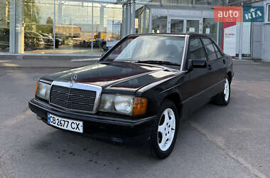 Седан Mercedes-Benz 190 1985 в Чернигове