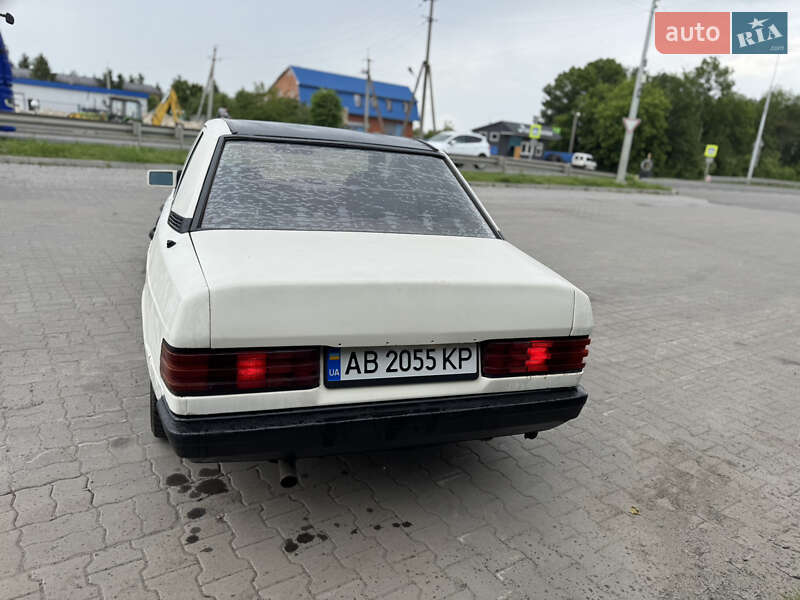 Седан Mercedes-Benz 190 1986 в Летичеве