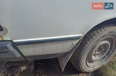 Седан Mercedes-Benz 190 1985 в 