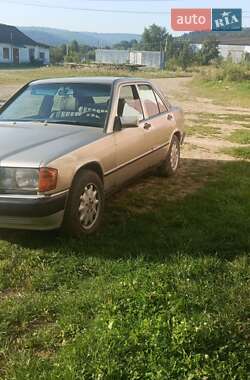 Седан Mercedes-Benz 190 1986 в Львове