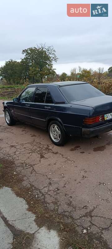 Седан Mercedes-Benz 190 1985 в Броварах