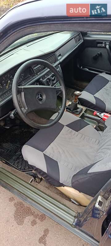 Седан Mercedes-Benz 190 1985 в Броварах