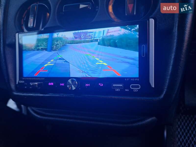 Седан Mercedes-Benz 190 1988 в Киеве