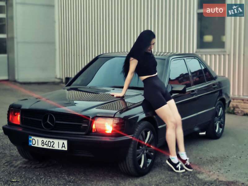 Седан Mercedes-Benz 190 1988 в Киеве