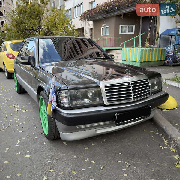 Седан Mercedes-Benz 190 1989 в Киеве фото 3 Седан Mercedes-Benz 190 1989 в Киеве