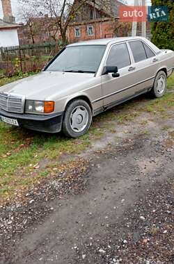 Седан Mercedes-Benz 190 1987 в Костополе