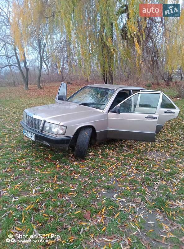 Седан Mercedes-Benz 190 1989 в Чечельнике