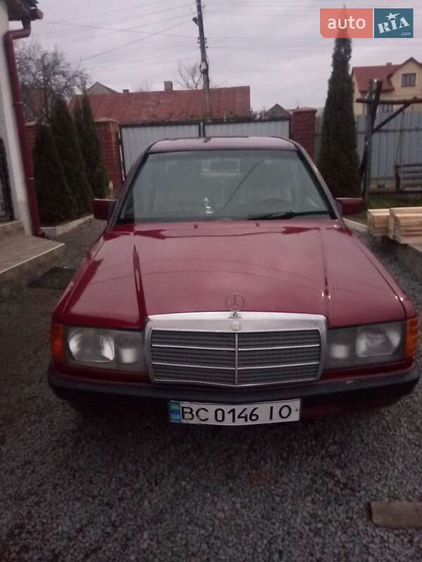 Седан Mercedes-Benz 190 1985 в Львове