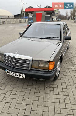 Седан Mercedes-Benz 190 1988 в Борисполе