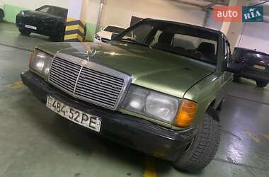 Седан Mercedes-Benz 190 1985 в Одессе