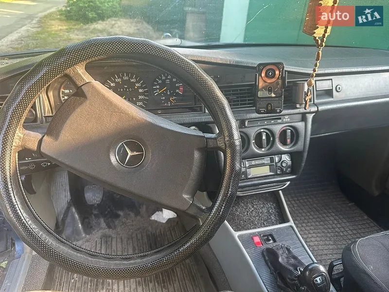 Mercedes-Benz 190 1988 VIN WDB2010241F508776 фото оголошення 3 з 37