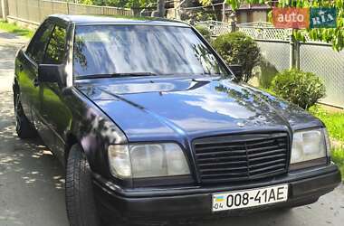 Седан Mercedes-Benz 500K 1994 в 