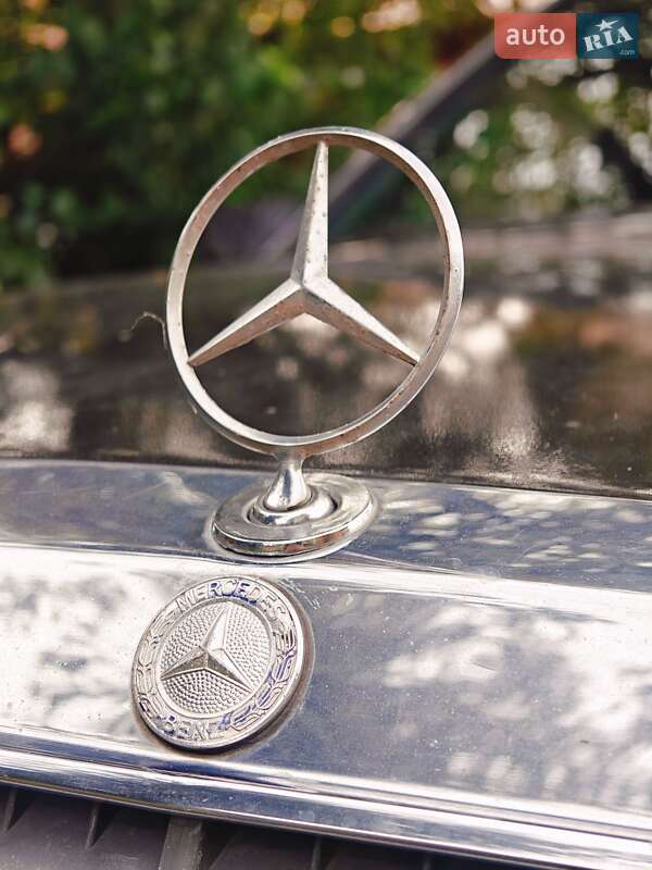 Mercedes-Benz 500K 1989