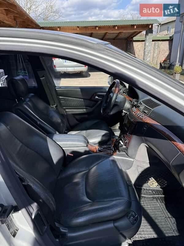 Седан Mercedes-Benz 500K 2001 в Хусті