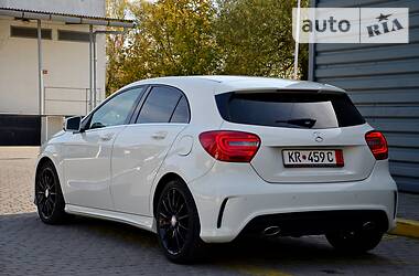 Седан Mercedes-Benz A-Class 2014 в Ивано-Франковске