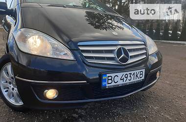 Хетчбек Mercedes-Benz A-Class 2008 в 