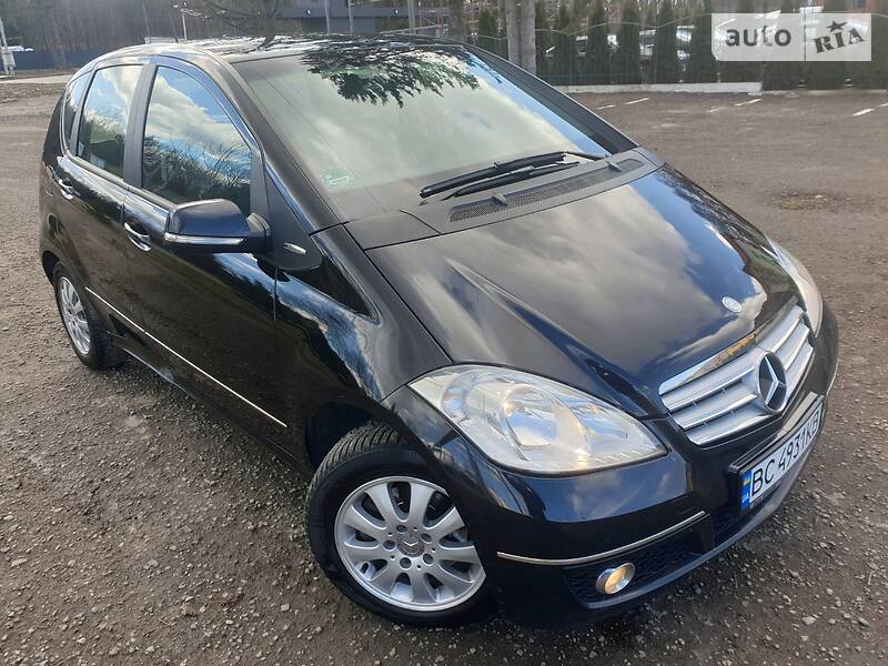 Хетчбек Mercedes-Benz A-Class 2008 в 