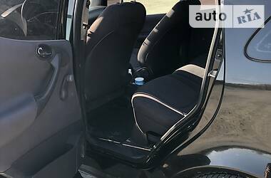 Хетчбек Mercedes-Benz A-Class 2001 в 