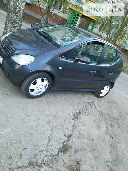Ліфтбек Mercedes-Benz A-Class 1998 в 