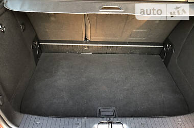 Хетчбек Mercedes-Benz A-Class 2010 в 
