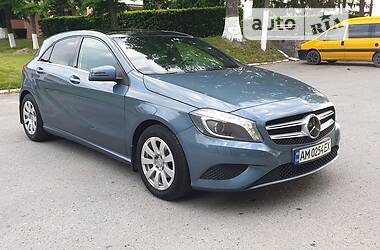 Хетчбек Mercedes-Benz A-Class 2012 в Звягелі