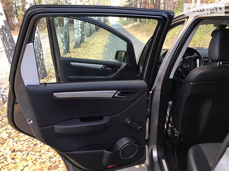 Хэтчбек Mercedes-Benz A-Class 2011 в Киеве