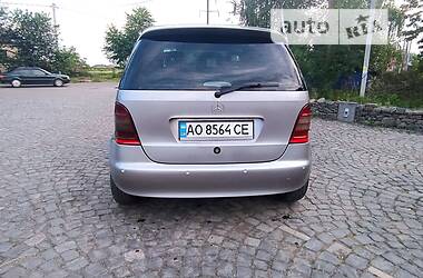 Седан Mercedes-Benz A-Class 2000 в Ужгороде