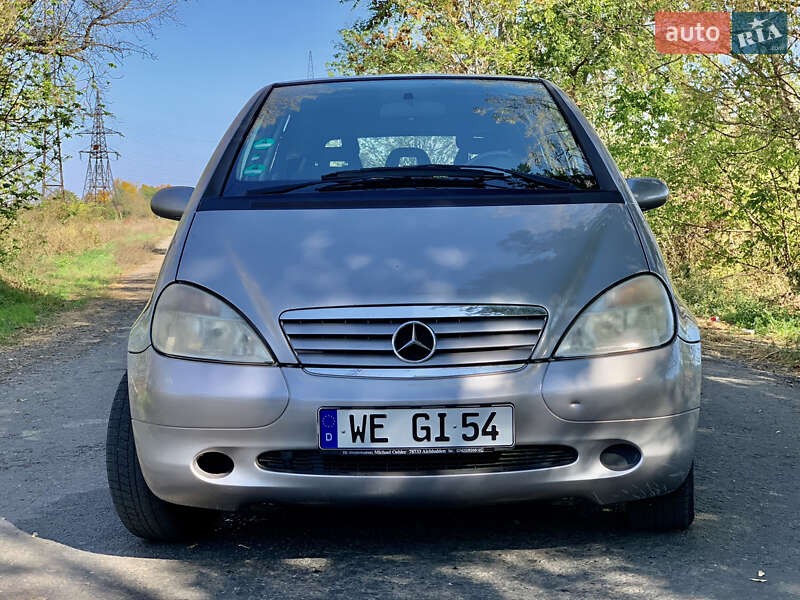 Хэтчбек Mercedes-Benz A-Class 2000 в Одессе