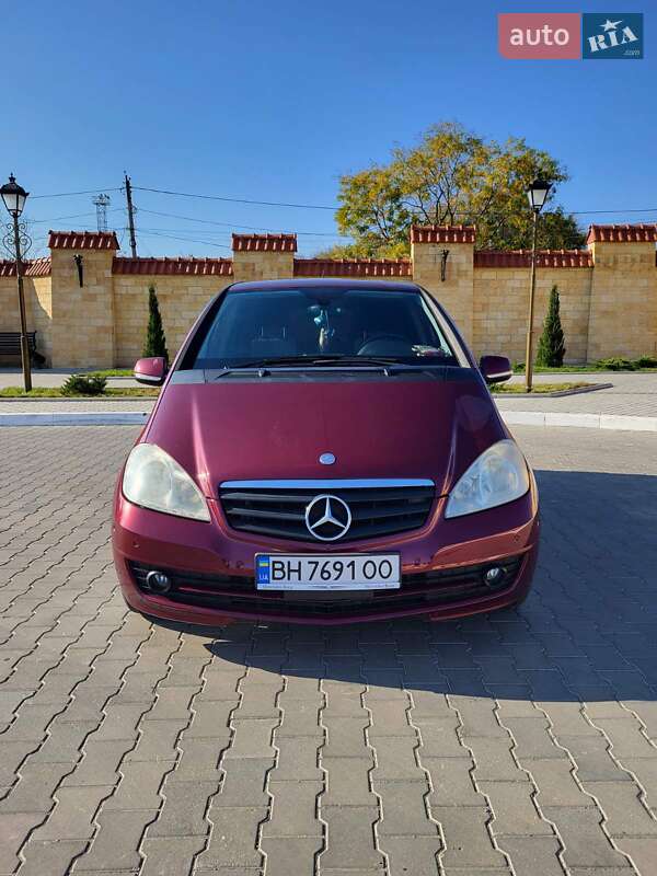 Хэтчбек Mercedes-Benz A-Class 2009 в Измаиле