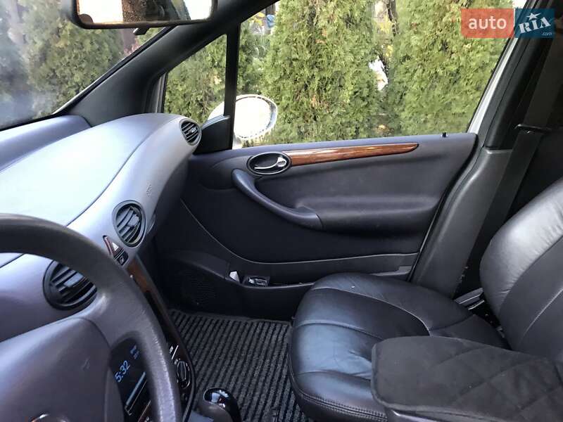 Хэтчбек Mercedes-Benz A-Class 2001 в Одессе