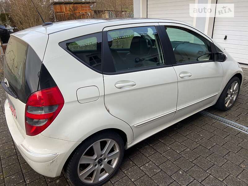 Хэтчбек Mercedes-Benz A-Class 2006 в Киеве
